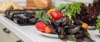 Manipula correctamente los alimentos para evitar las intoxicaciones alimentarias en casa.